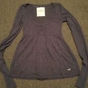 Hollister sweater